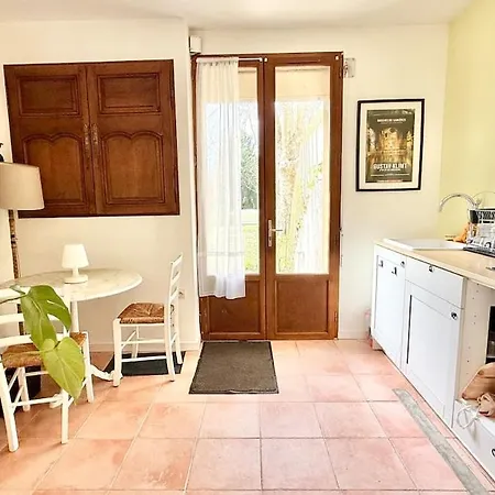 Charmante Dependance Avec Piscine - 20 Min De Bordeaux *